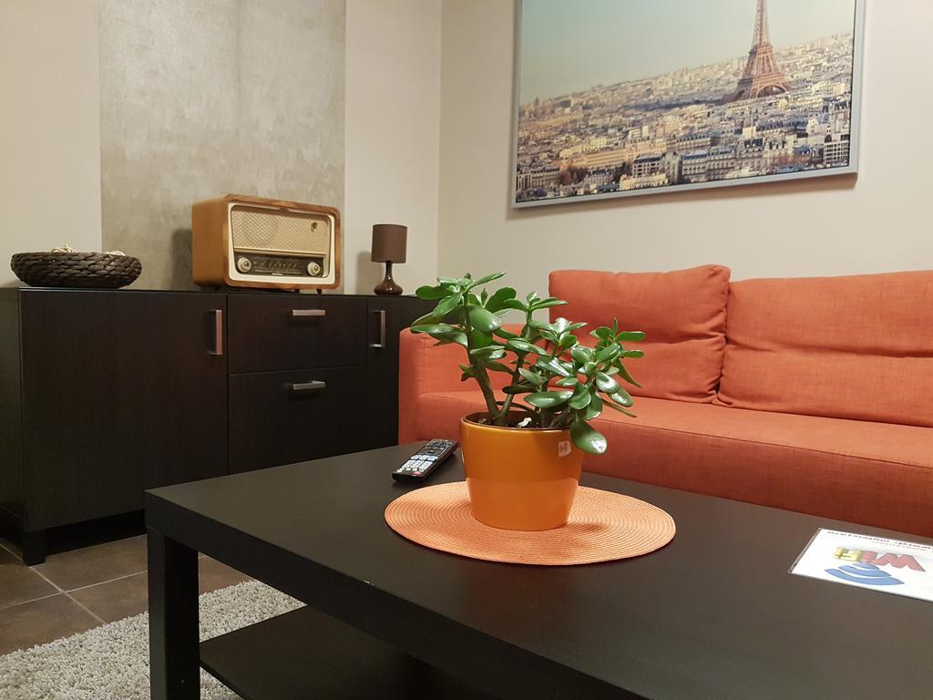 Apartmán Mgtels - With Private Parking